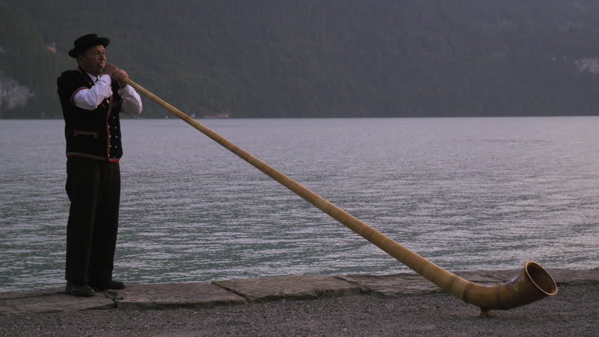 Header of alphorn