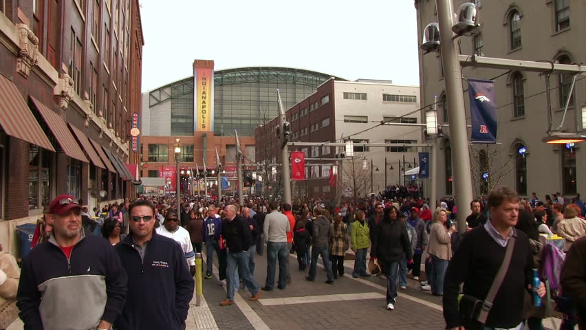 indianapolis-in-february-3-large-group-of-people-in-indianapolis