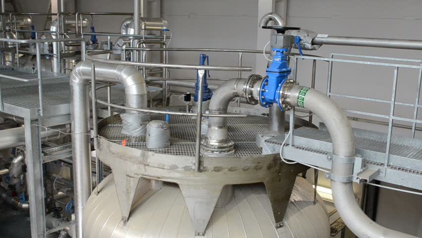 Header of digester
