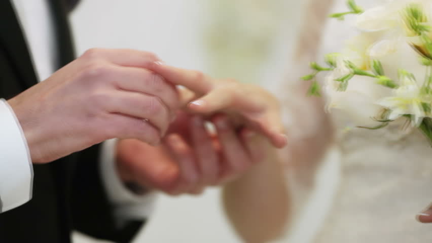 Significance of exchanging wedding rings