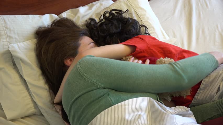 Mom Son Bedroom | single mother and son sleeping together or sharing a Mom Son Bedroom | single mother and son sleeping together or sharing a